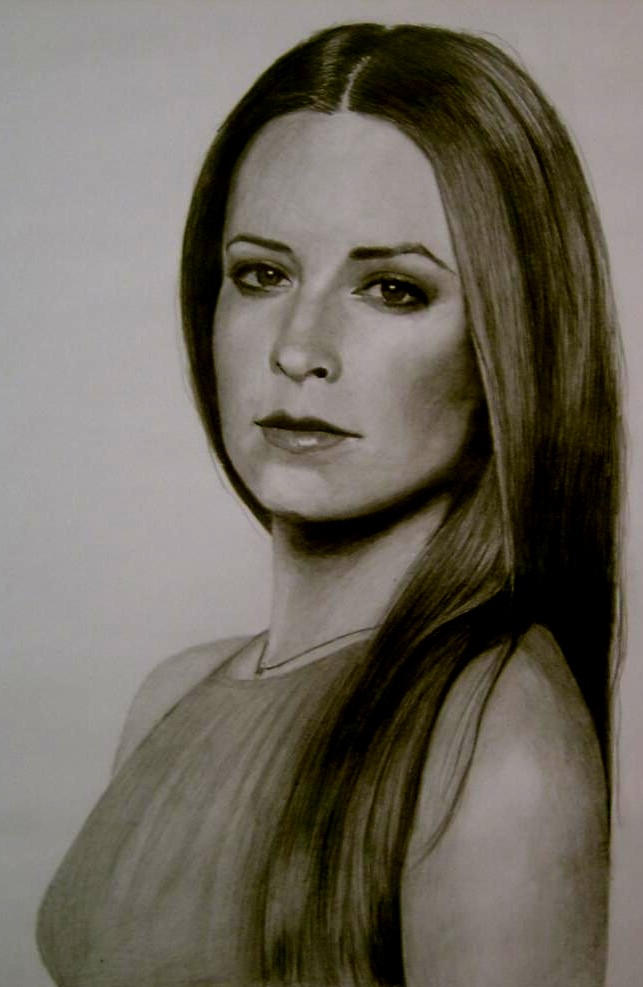 http://img10.deviantart.net/92ed/i/2004/360/b/5/holly_marie_combs_by_y_lime.jpg